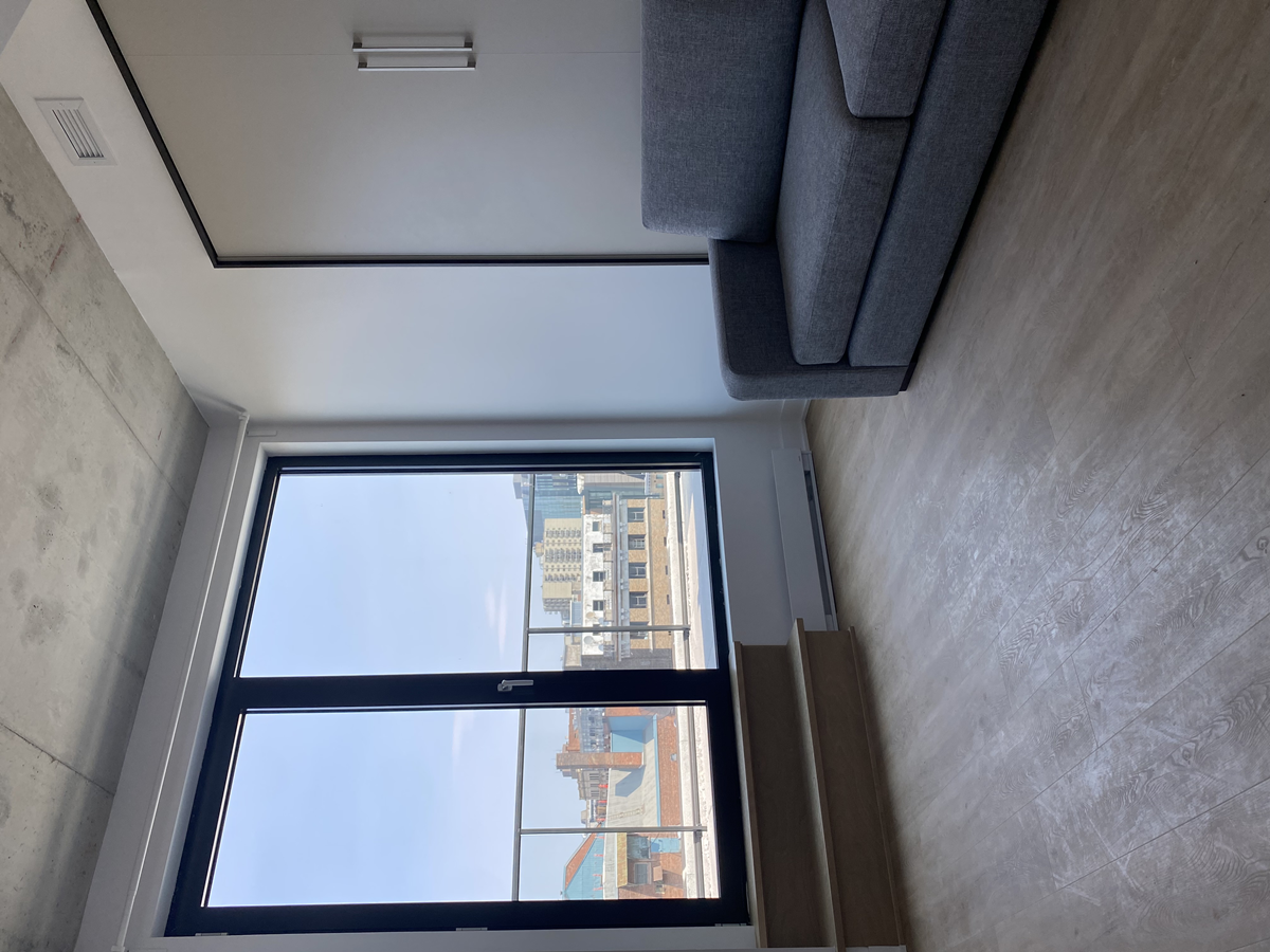 1424 Boul. Saint-Laurent — photo 2