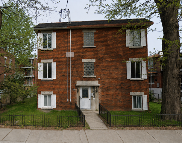 4931 Rue Bélanger — photo 1