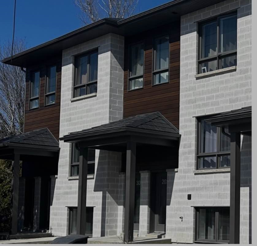 806 Rue de la Visitation — photo 1